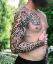 Geometri tatuering stockholm sverige